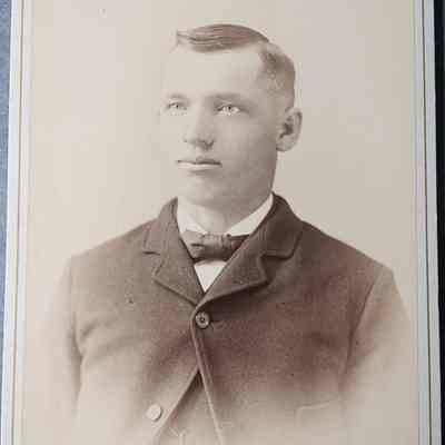 Portrait of a Man Cabinet Card by Savigny and Christmas
