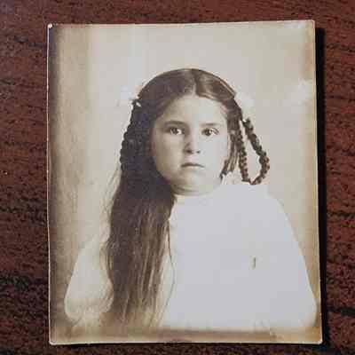 Effie Pratt Photograph