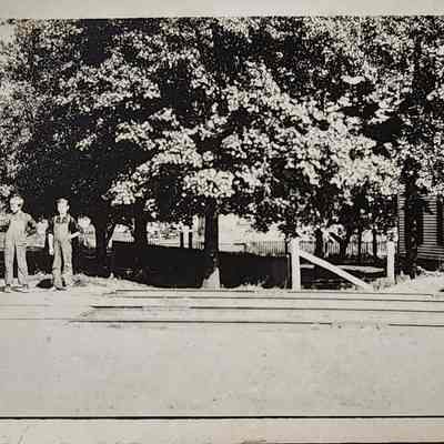 Unidentified Delhi View, Tracks, RPPC