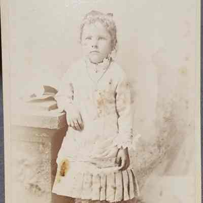 Portrait of a Girl CDV by Burdick & Powe