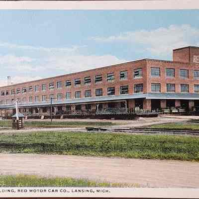 Receiving Building, REO Motor Car Co., Lansing, Mich. Postcard