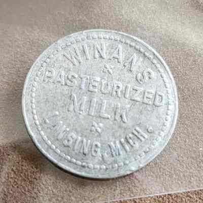 Winans Dairy 1 Pint Trade Token