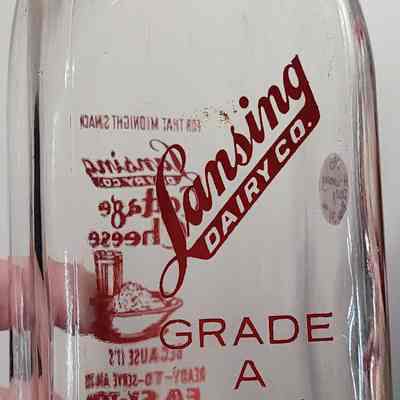 Lansing Dairy Co. Square Pyro Quart Bottle