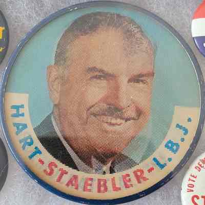 Hart-Staebler-LBJ Coattail Flasher Button