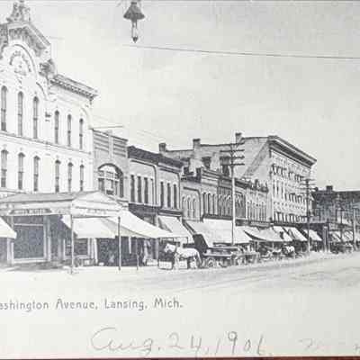 Washington Avenue, Lansing, Mich. Postcard