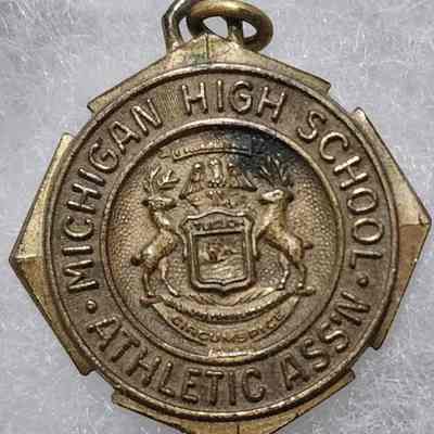 MHSAA 1944 Medallion