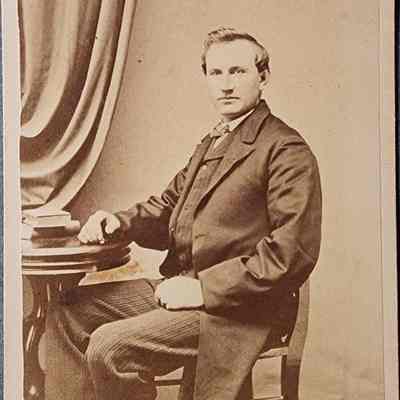 Portrait of a Man CDV by Hall