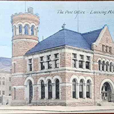 Post Office, Lansing, Mich. Postcard