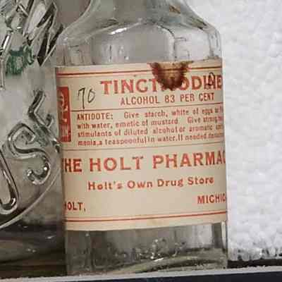 Holt Pharmacy Prescription Bottle