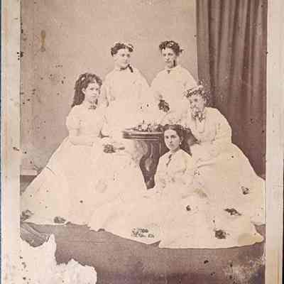 Eva Sparrow and Sisters Cabinet Card