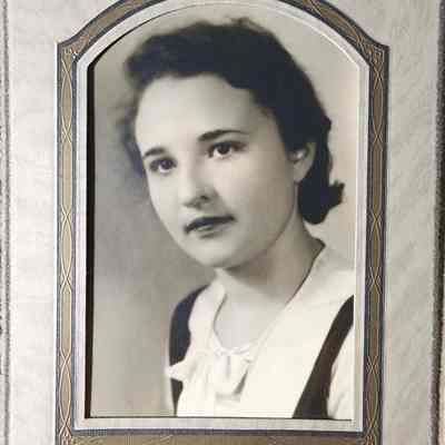 Marge Bush Siebert Portrait Photo by Versluis