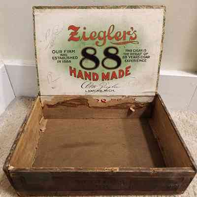 Ziegler's 88 Handmade, Lansing, Mich., Cigar Box