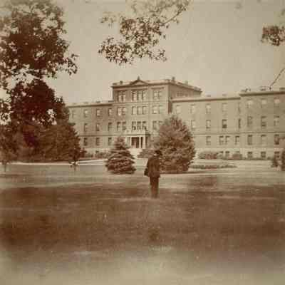 MAC Women's Building Snapshot Photo