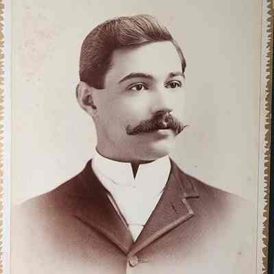 Portrait of a Man Cabinet Card by Savigny and Christmas