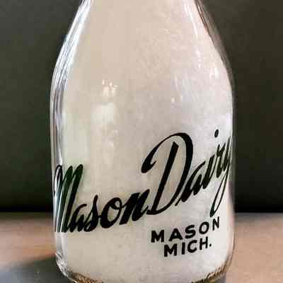 Mason Dairy Pyro Quart Bottle