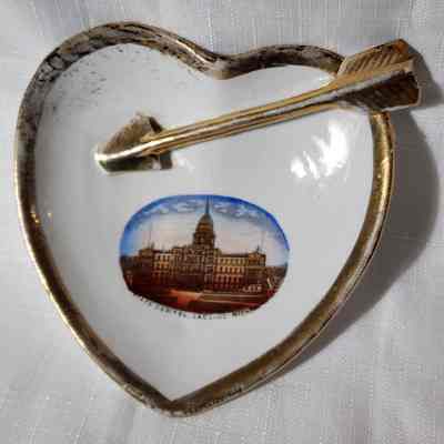 State Capitol Porcelain Souvenir Heart Dish