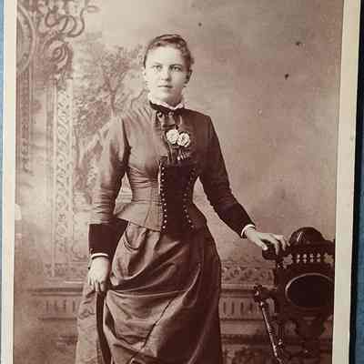 Aunt Luna Cabinet Card by The Metropolitan