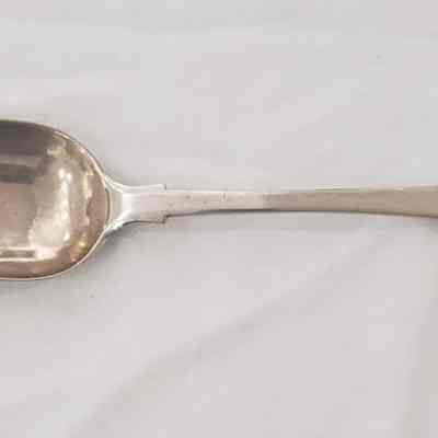 SERVING SPOON