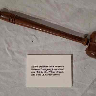 WOODEN GAVEL