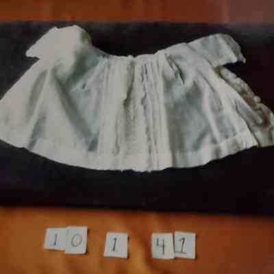 Batiste Blouse Tucked and Lace Trim