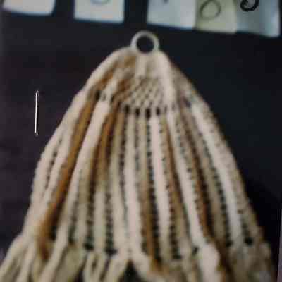Ecru Crochet Jabot with Ring on Top