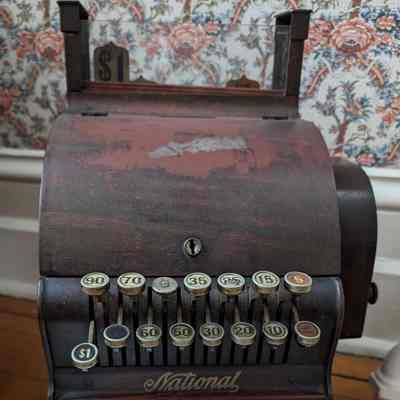 Rugen Cash Register
