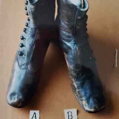 Brown Leather, 11 Black Button Closure High Top Boots