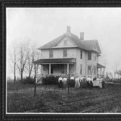 PH-0239a: Robert Ranz House, now at Lake & Shermer, 198, Rugen House in background