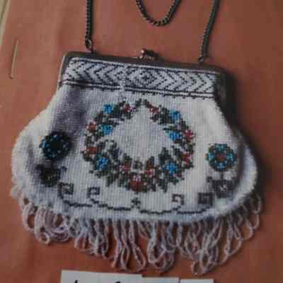 Beaded Evening Bag with Metal Top and Chain Design of Glass Beads in a Wreath Pattern