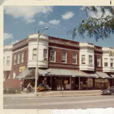 PH-0809l-Rugen Store, 1978