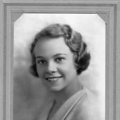 PH-1175- Jeanette Rugen, 21 years, 1935