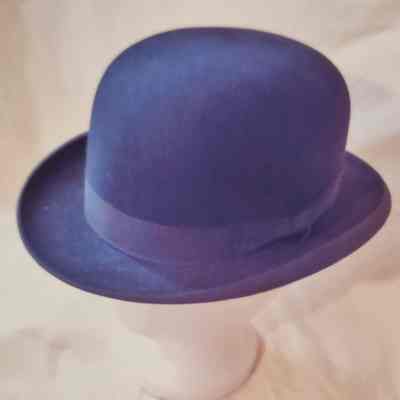 Black Felt Derby with Silk Liner