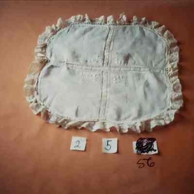 White Batiste Fabric Lace Edging