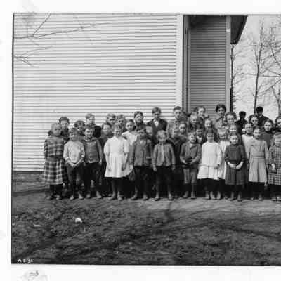 PH-0599a-Rugen school - class picture 1912