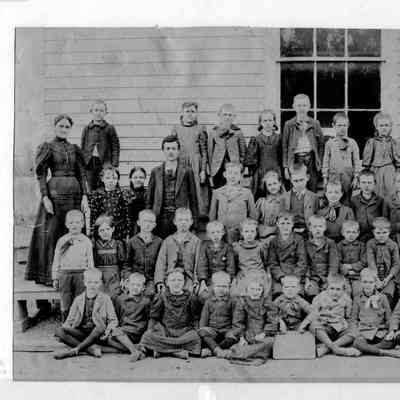 PH-0134a: Rugen School, 1895, Jessie Bliss teacher, many Rugens in photo