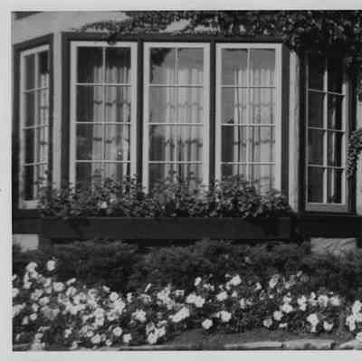 PH-1202- Fannie R and her house on Pine Street, late 1940s