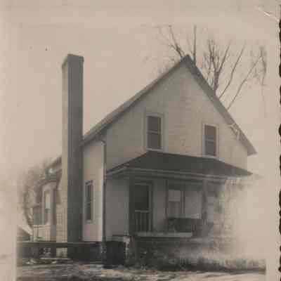 2132 Waukegan Road