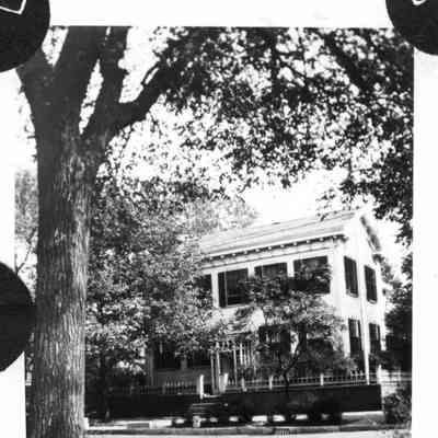 PH-1203a-Mother Fannie home