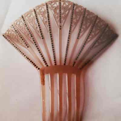 Hair Comb, Large Fan Shape
