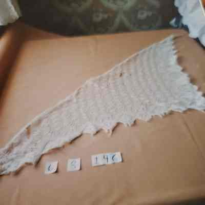 Necker-Chief of Ecru Cotton Open String Lace
