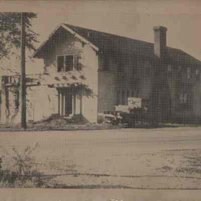 Undated photo of 1705 Glenview Road