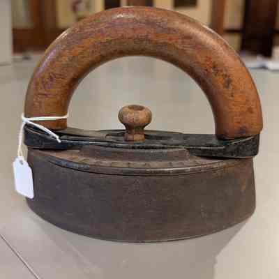 Pressing Iron with Removable Wood Handle