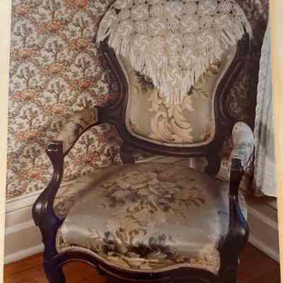 Gentlemen's Chair
