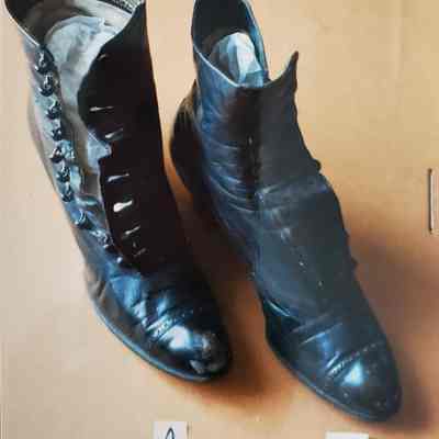Black Leathered Boots - High-Button - 10 Buttons