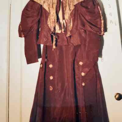 Fitted Wine Silk Taffeta Bodice and Skirt, Leg-of-Mutton Sleeve, Bustle Skirt