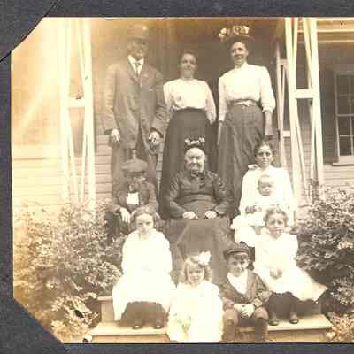 PH-1032b-Rugen Reunion 1910 at Rugen Homestead