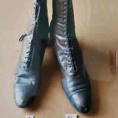 Redish Brown Leather Laced High Top Boots