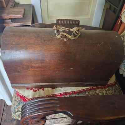 Singer sewing machine