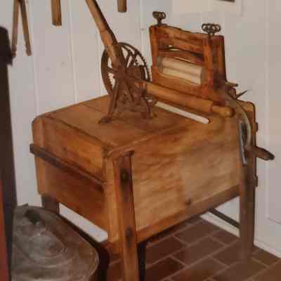Wooden Washing Machine