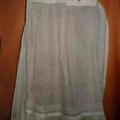 White Batiste Apron with Ruffles